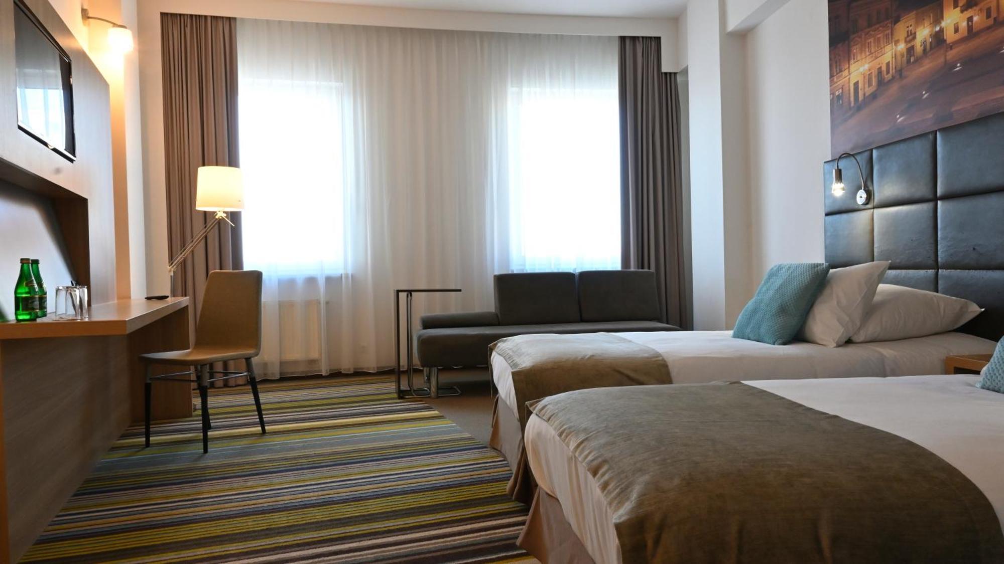 Vestil Hotel Piotrkow Trybunalski Luaran gambar