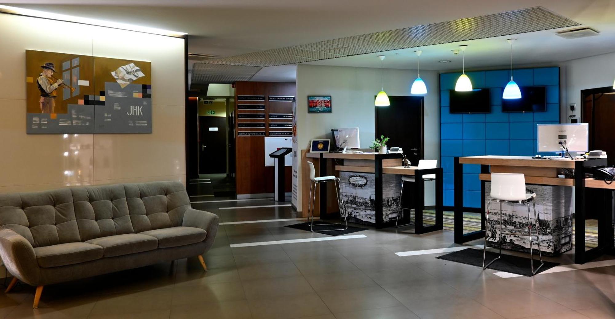 Vestil Hotel Piotrkow Trybunalski Luaran gambar
