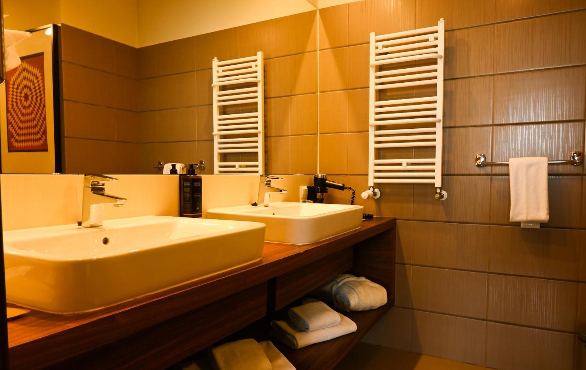Vestil Hotel Piotrkow Trybunalski Luaran gambar