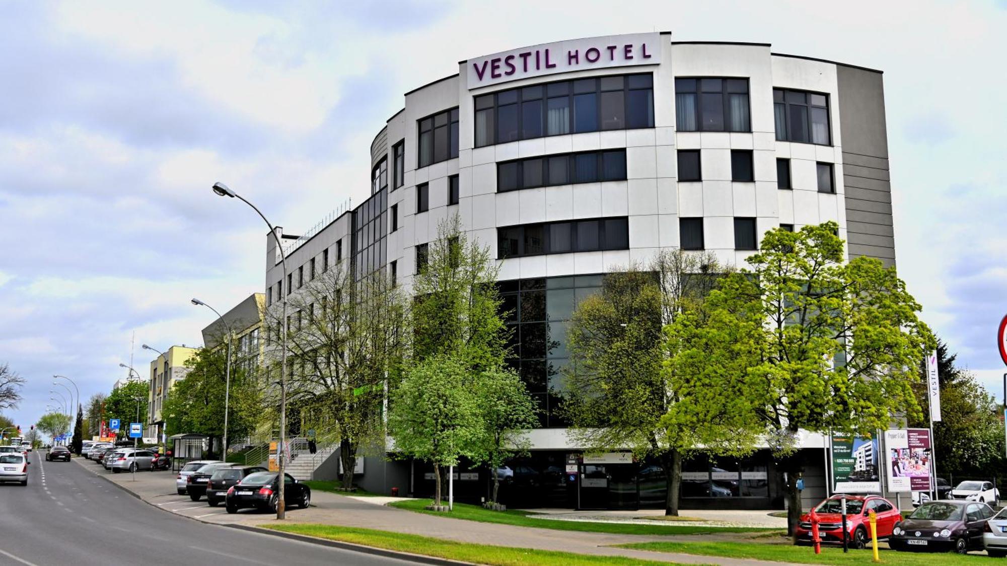 Vestil Hotel Piotrkow Trybunalski Luaran gambar